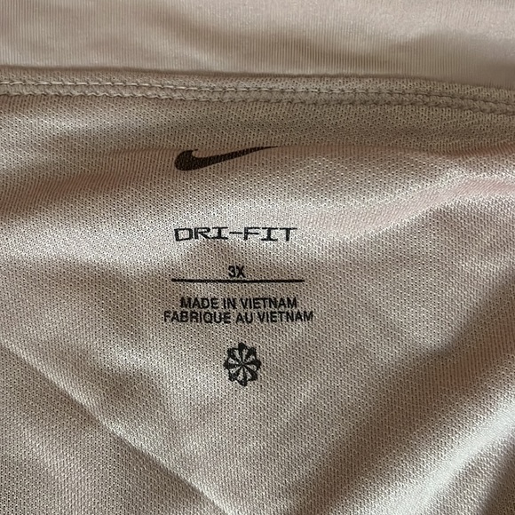 NWT Nike Shorts - Picture 3 of 4
